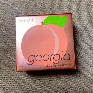 Benefit cosmetics Georgia golden peach blush